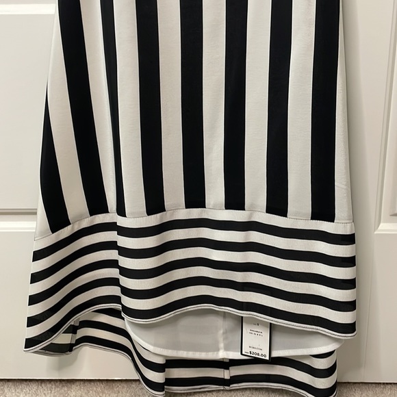 BCBG Dana open back tank black and white striped small NWT - Picture 5 of 11